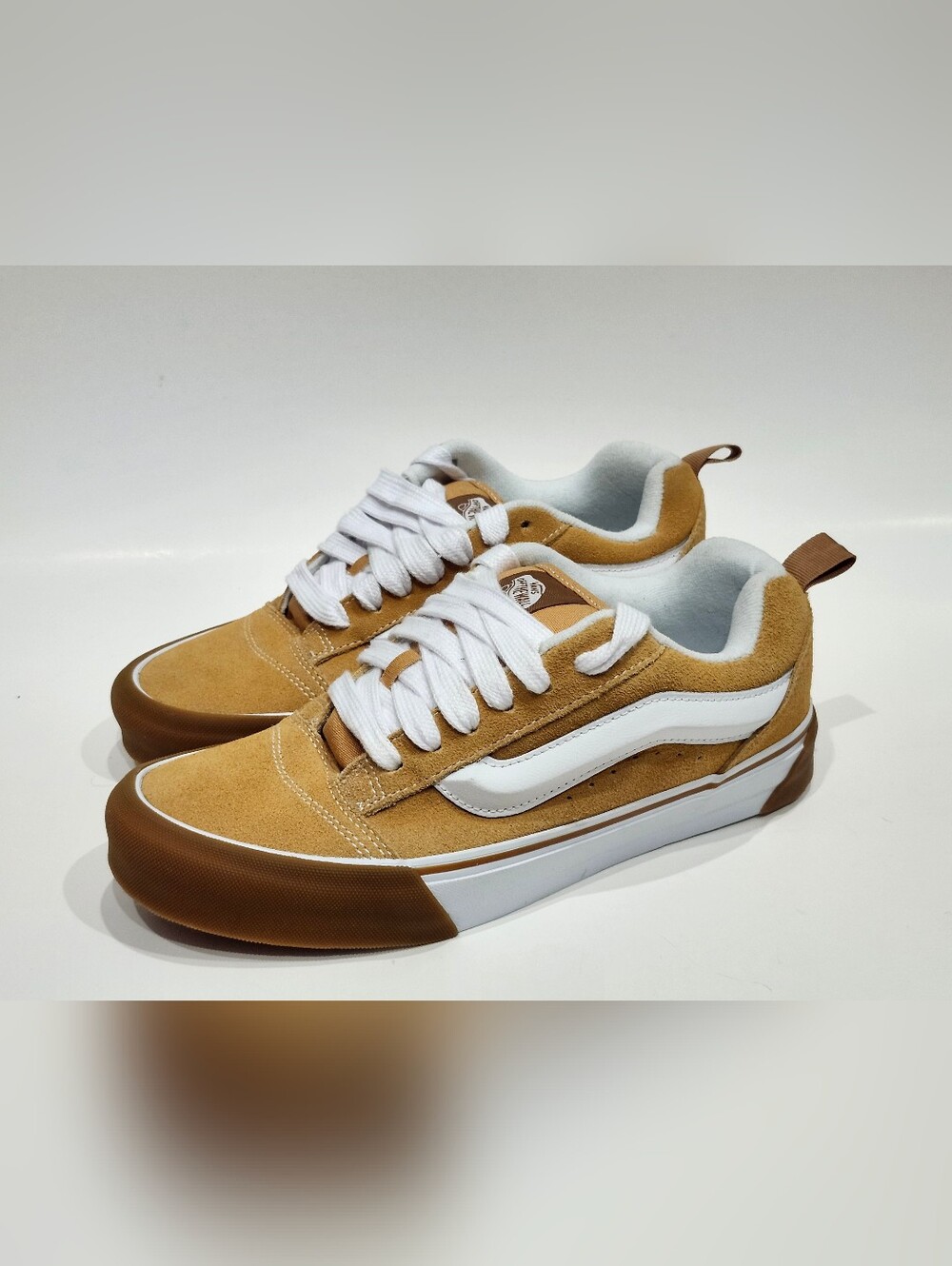 Vans Knu Skool Gum Bumper Honey Yellow VN0009QCBLS Men's Size 8.5 New